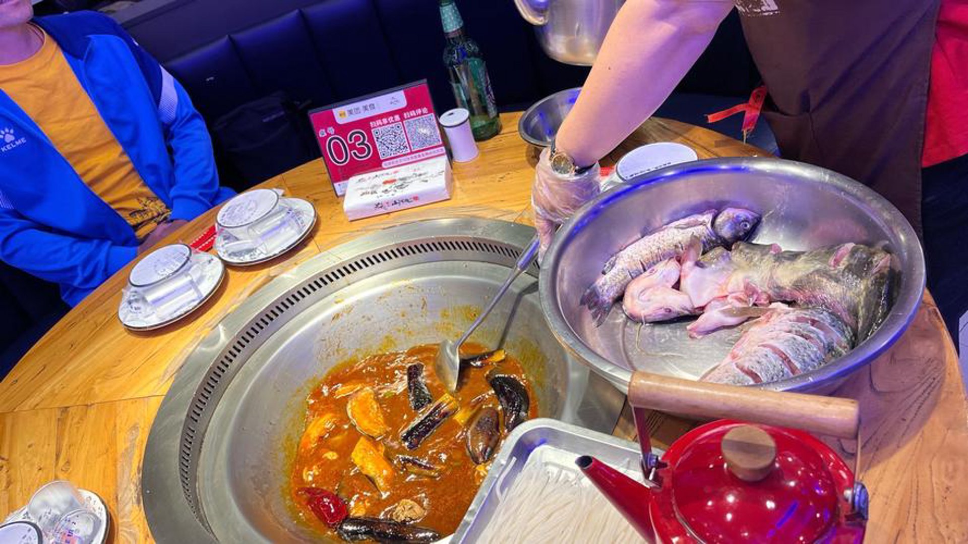 湖湾铁锅鱼
